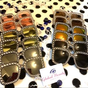 Sunglasses with stone